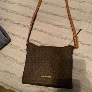 Michael Korda Crossbody